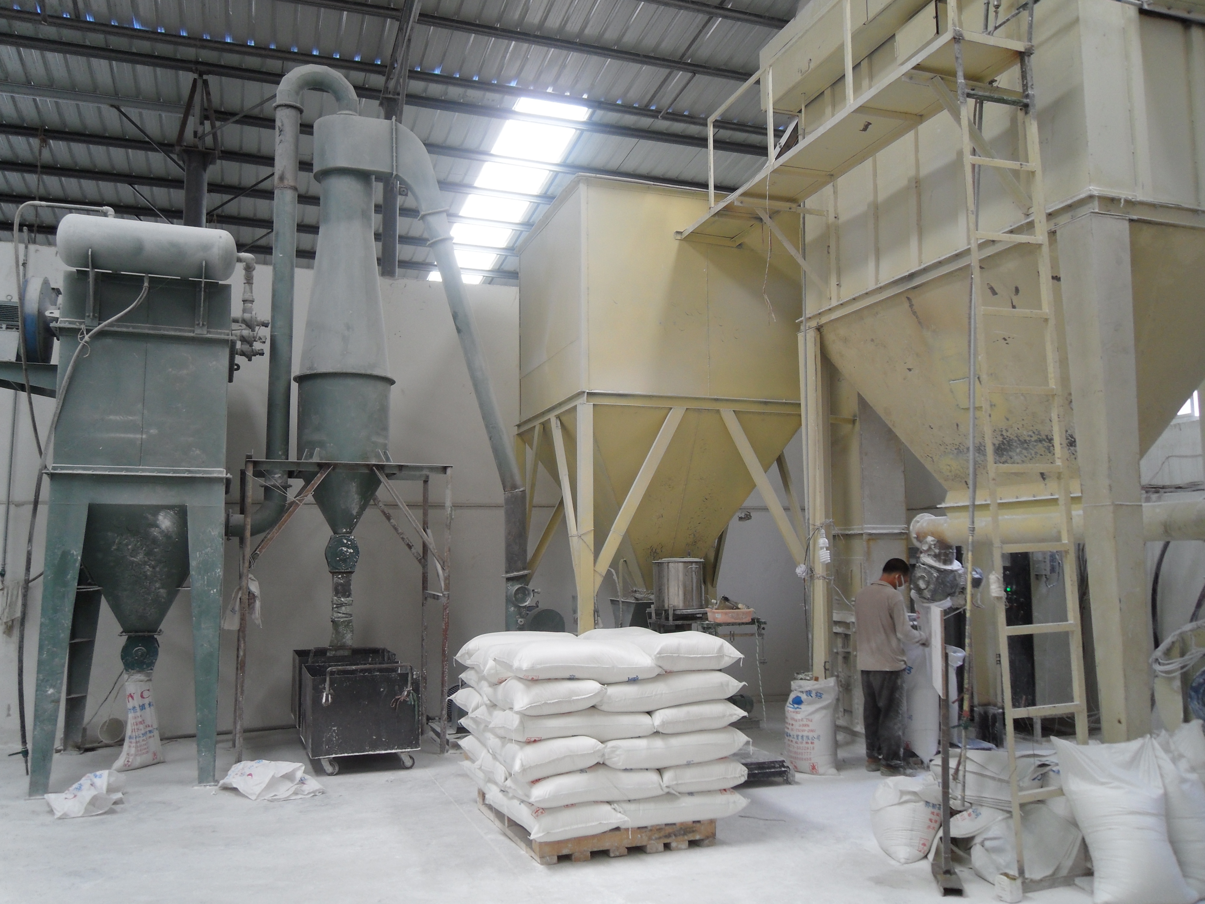CLG-600 Coating Machine Real Photo